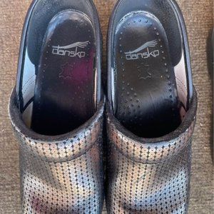 Dansko size 36 / us size 6